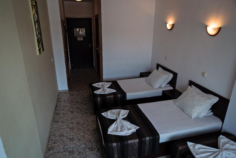 Party Golden Sands Hotel Varna Exterior photo